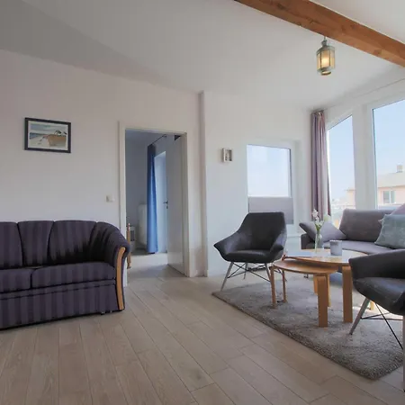 Alisch 1 Apartment